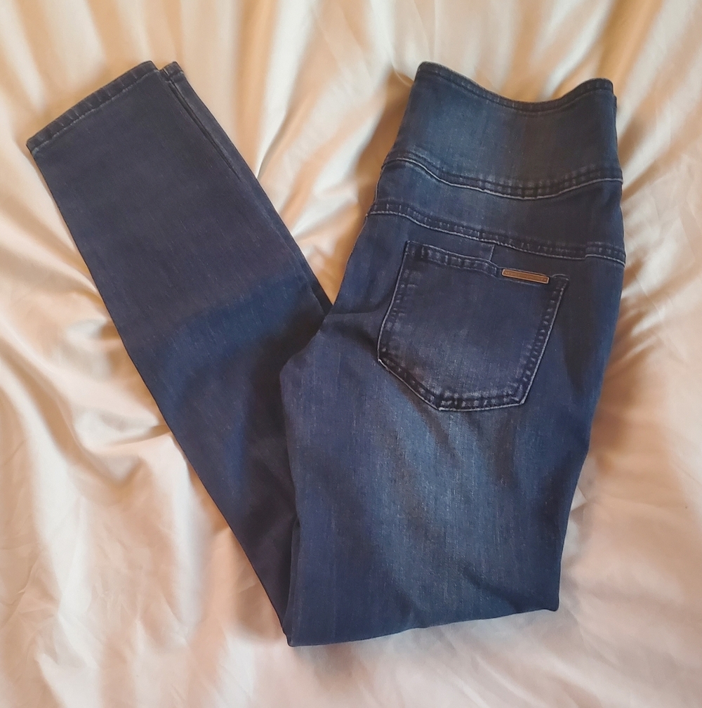 Hybrid & Company Distressed Skinny 3-Button Women's Jeans, Sz 9 Stretch Straight